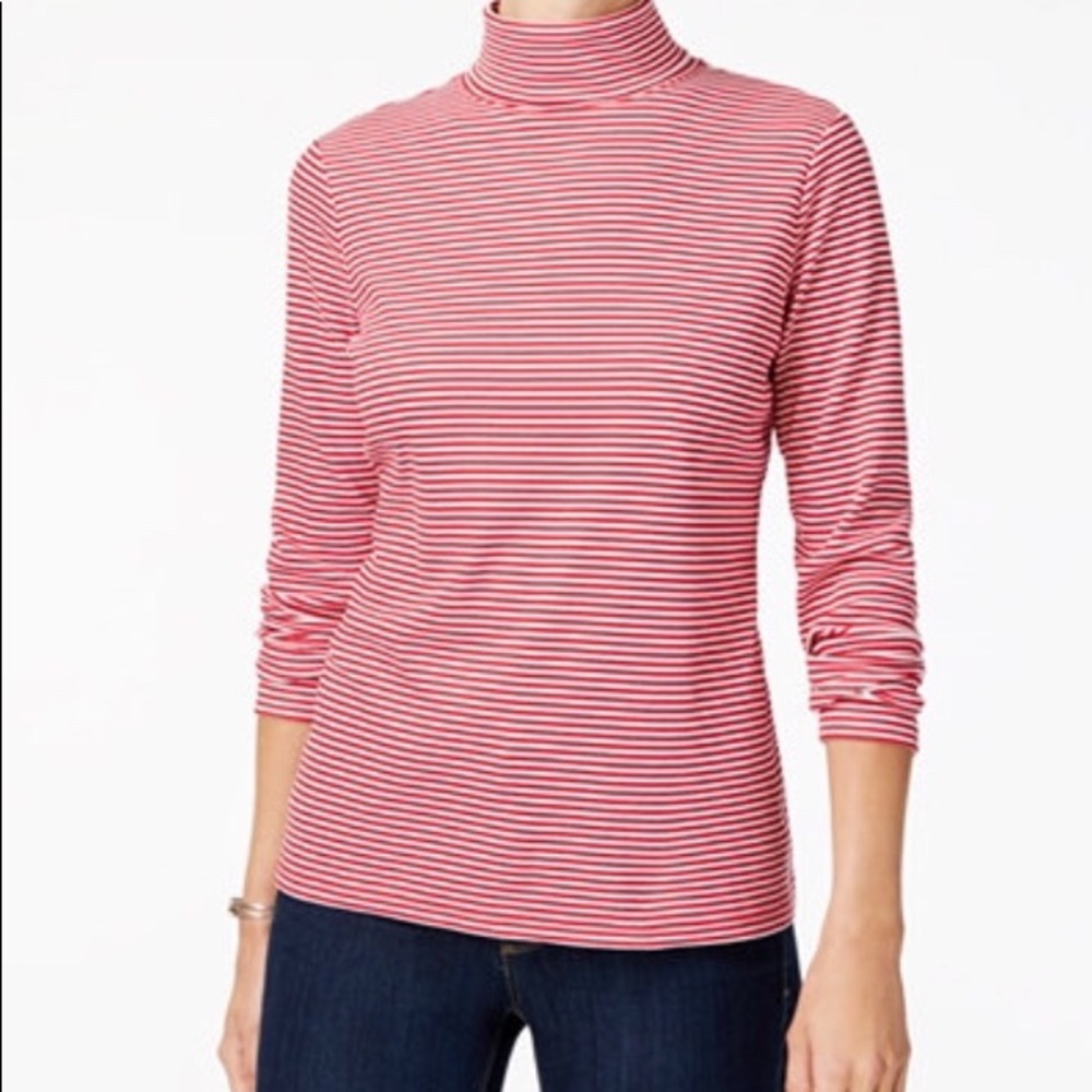 NWT☀️Cotton Turtleneck